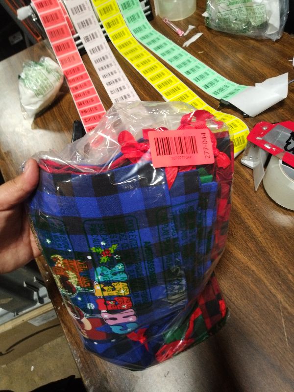 Photo 1 of 12 PCS Burlap Christmas Drawstring Gift Bags, 12x16in Buffalo Plaid Xmas Gift Bags w/Tags, Cotton Fabric Goody Gifts Treat Bag Xmas Sacks Large Reusable Gifts Wrapping Bag for Holiday Party Favors