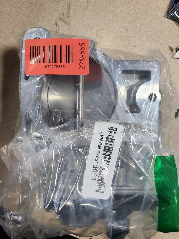 Photo 1 of 12679525 Throttle Body Assembly V8 Engines Compatible with Chevy Avalanche Express Silverado Suburban Tahoe Trailblazer Cadillac Escalade Hummer H2 GMC Envoy Savana Sierra Yukon 12570800 217-2293