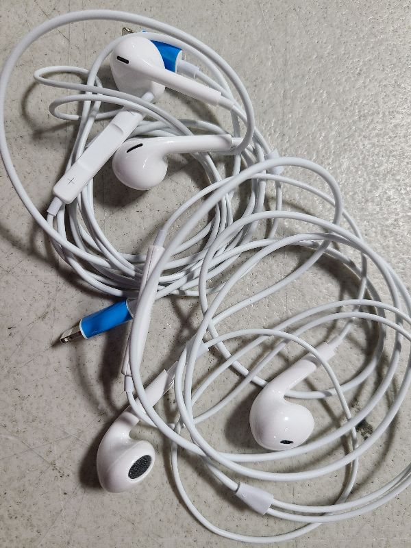 Photo 1 of 2 Pack Wired Headphones for iPhone Earbuds with Built-in Microphone & Volume Control Nosie Reduction Earphones Headsets Compatible with iPhone 14 13 12 11 Pro Max XS XR X 8 7, Support All iOS System