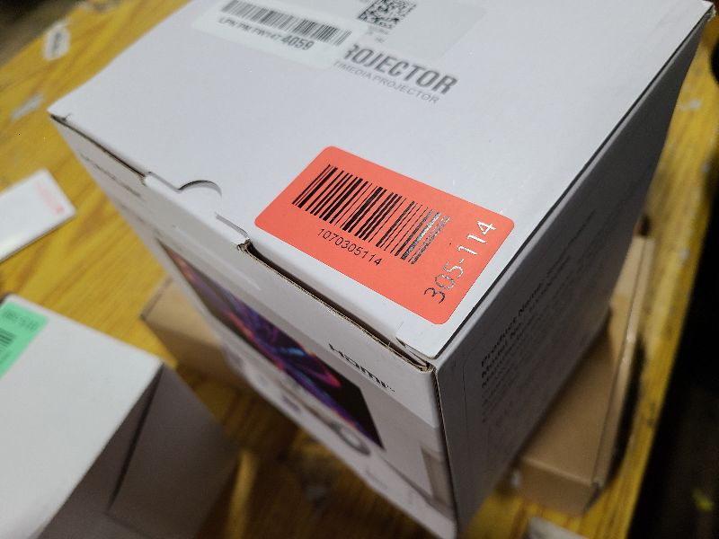 Photo 1 of ?Electric Focus?Magcubic Mini Projector 4K Support, Smart Projector with WiFi 6 and Bluetooth 5.4, 5W Soundbase Speaker, 180° Rotation, Portable Proyector for Home Theater