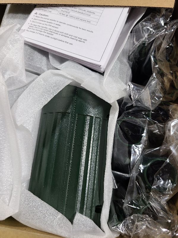 Photo 1 of 2026 New Solar Ultrasonic Animal Repellent Outdoor Motion Activated Deer Repellent Cat Deterrent with Flash Light to Keep Rodent Dog Skunk Rabbit Raccoon Squirrel Out of Yard Garden Lawn,4Pack