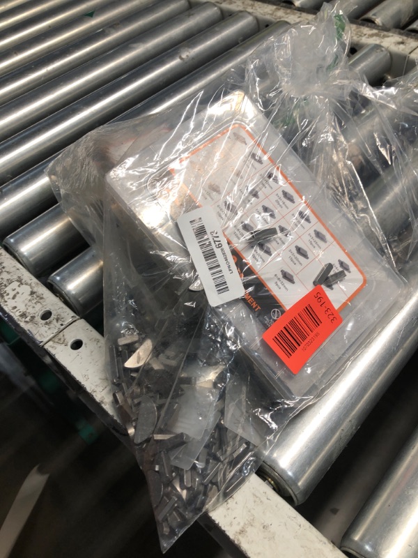 Photo 1 of ***DAMAGED - SEE NOTES/PICTURES***530pcs Metric Woodruff Key Assortment Kit with 37 Sizes, Include 240pcs Woodruff Half Moon Key, 290pcs Stainless Steel Round Ended Feather Key for Fasteners Mechanical Industry Crankshaft