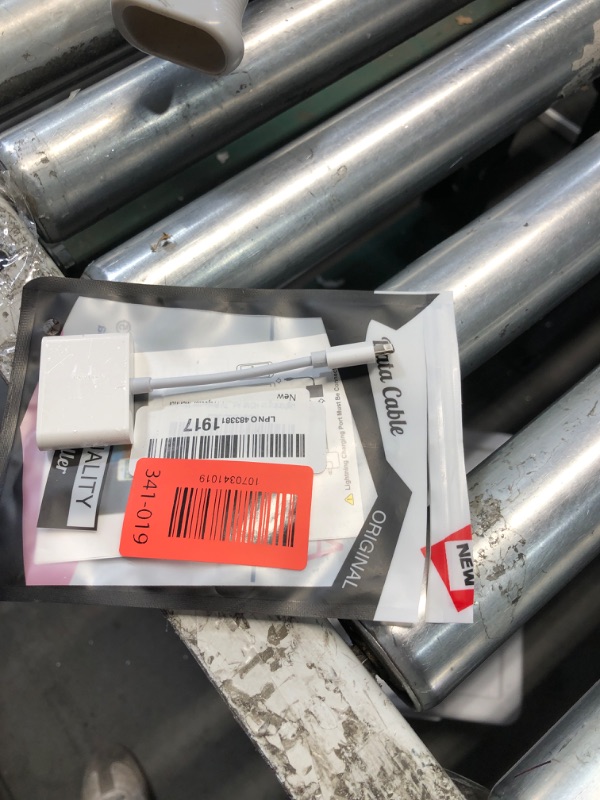 Photo 1 of [Apple MFi Certified] Apple Lightning to HDMI Adapter for iPhone to TV, 1080P Digital AV Adapter 4K Sync Screen Connector Cable Compatible for iPhone 14 13 12 11 XS XR X 8 to HDTV Projector Monitor