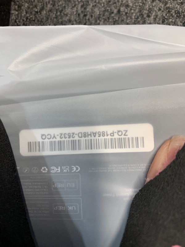 Photo 1 of ***FACTORY SEALED***Yodoit Portable Monitor for Laptop 100Hz 18.5" FHD 1080P Screen IPS Display with USB Type C Port and Speakers with Smart Cover Metal Compatible with PC, MacBook, Xbox (Black)