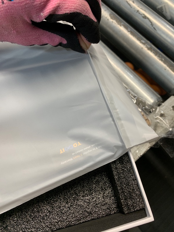 Photo 1 of ***FACTORY SEALED***Yodoit Portable Monitor for Laptop 100Hz 18.5" FHD 1080P Screen IPS Display with USB Type C Port and Speakers with Smart Cover Metal Compatible with PC, MacBook, Xbox (Black)