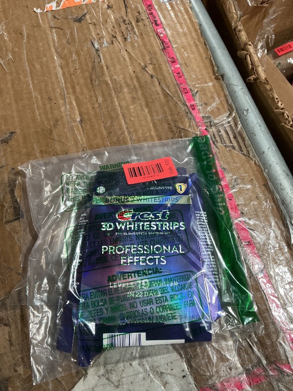 Photo 1 of ***MISSING PARTS***
Crest 3D Whitestrips Professional Effects – Teeth Whitening Kit, 22 Treatments (20 + 2 Bonus), Each with 1 Upper/1Lower, 44 Strips – Crest 3DWhite Teeth Whitening Strips