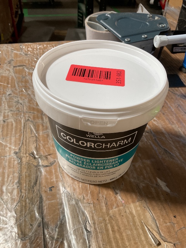 Photo 1 of ***MISSING PARTS***
USED COLORCHARM Powder Hair Lightener | Up to 7 Levels of Lift | Dust Free | 16 Oz | Packaging May Vary