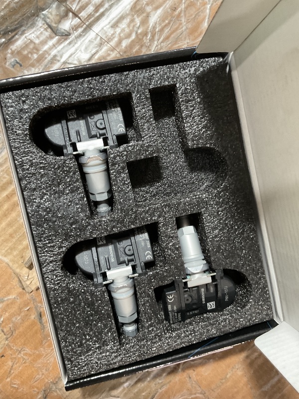 View 2 of ***ONLY 3 SENSORS ONE IS MISSING***SZKAIDAG 315MHZ Pre-Programmed TPMS Sensor Fits for:-Toyota Corolla 2007-2013 4Runner 2003-2018 Tacoma Camry Highlander Tundro Prius for:-Lexus IS250 IS350 ES350 GS300 GS450h OE#4260706011 4PCS