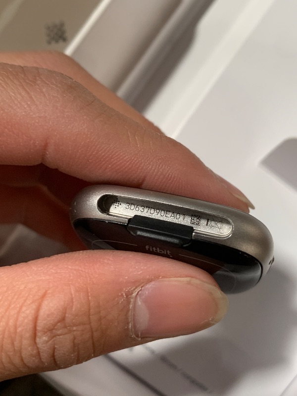 Photo 1 of ***NON FUNCTIONAL***Fitbit Versa 4 Fitness Smartwatch with Daily Readiness