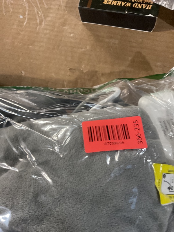 Photo 1 of ***DAMAGED - SEE NOTES/PICTURES***
ThermoNest Heating Pad for Neck & Shoulder & Back Pain Relief with Auto Shut Off