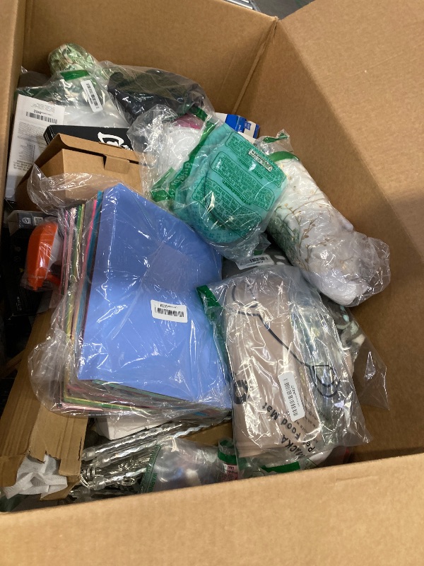 Photo 1 of ........ NO RETURNS ACCEPTED......
Nellis Variety Box: Medium | See Notes for Details