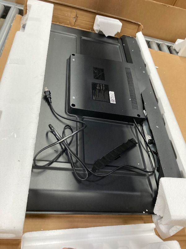 View 5 of ***PARTS ONLY**NO REFUND*NO RETURNS*PICTURE COMES ON*BACK IS BROKEN***Roku Smart TV 2025 – 40-Inch Select Series, 1080p Full HD TV – Roku TV with Voice Remote – Flat Screen LED Television with Wi-Fi for Streaming Live Local News, Sports, Family Entertainm