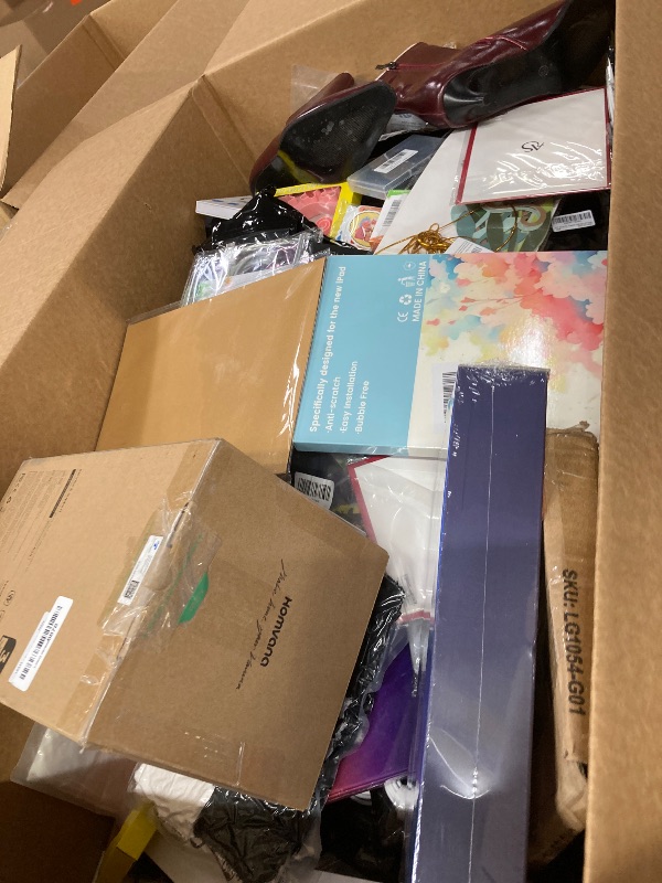 Photo 1 of 

Nellis Variety Box: Medium | See Notes for Details


