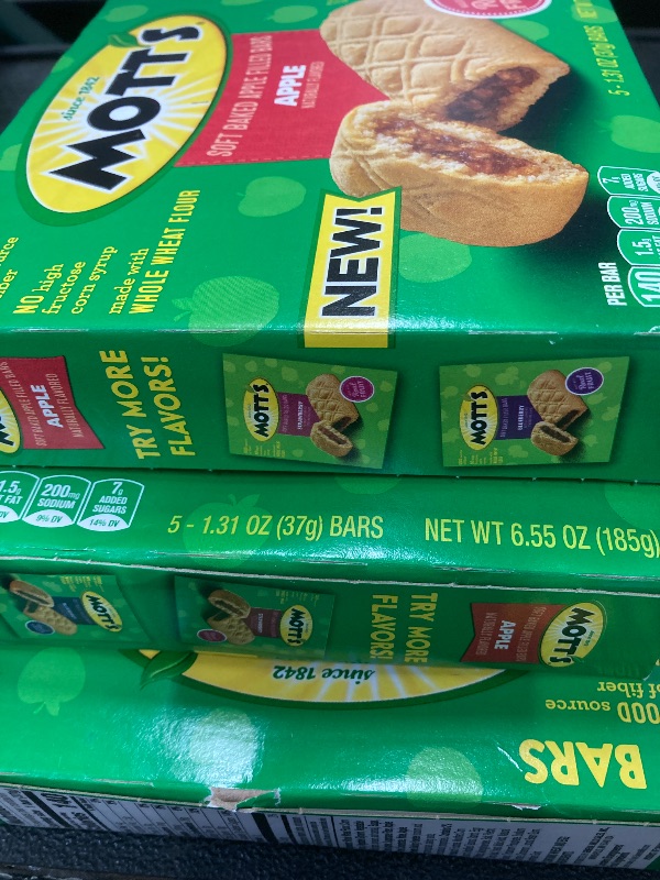 Photo 1 of ++3 PACK++Mott's Soft Baked Apple Filled Bars, Apple Flavor Snacks, Made with Real Fruit, 5 Ct, 6.55 oz