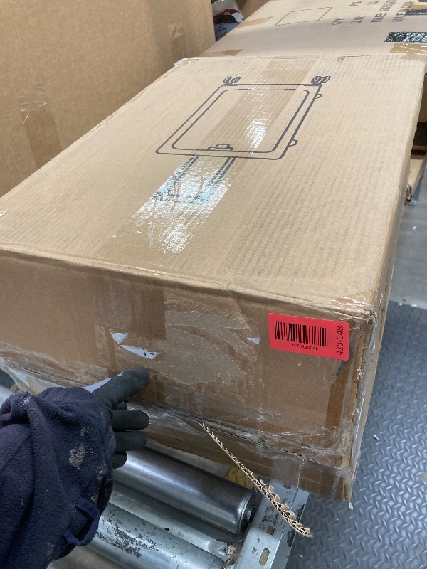 Photo 1 of *Issue opening the locks* VentureVault Carry On Luggage 20 Inch, Aluminum Frame Zipperless Luggage, ABS+PC Hard Shell Suitcases, Carry On with Compartment for Short Trips, Suitcase Carry-on TSA Approved (Black)