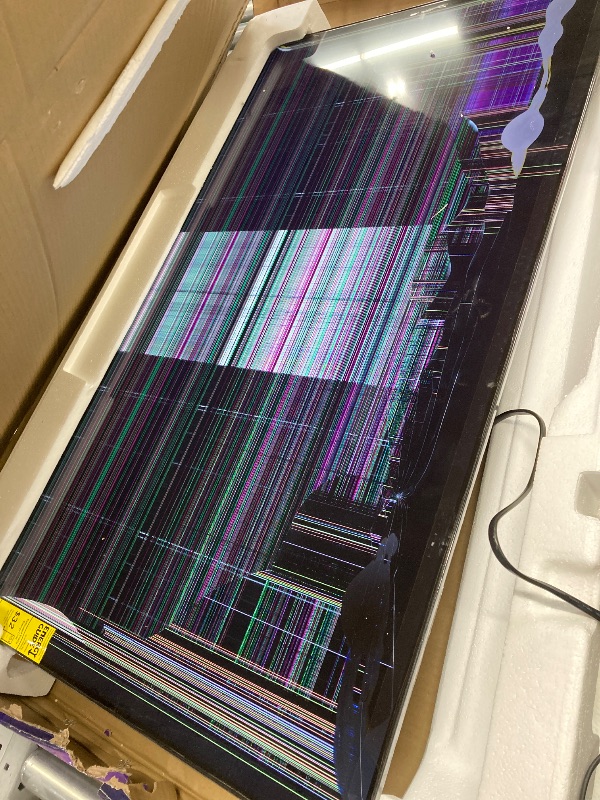 Photo 1 of *PARTS ONLY / NO RETURNS* Roku Smart TV 2025 – 43-Inch Select Series, 4K HDR TV – RokuTV with Enhanced Voice Remote – Flat Screen LED Television with Wi-Fi for Streaming Live Local News, Sports, Family Entertainment