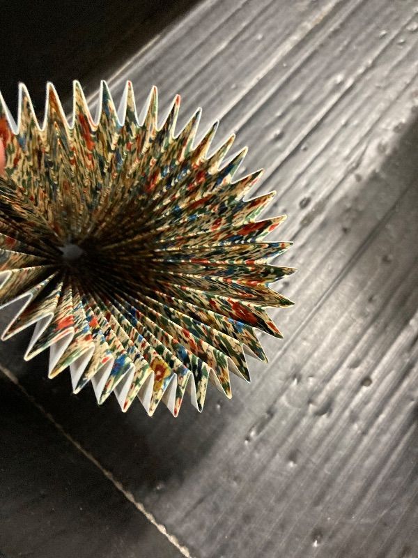 Photo 1 of ***LAMPSHADE IS INSIDE OUT***kvppvt Pleated Table Lamp Bedside Night Lamp, Rattan Base, Fabric Pleated Lampshade, Adjustable Light Color and Brightness, USB Powered, Vintage Style Light for Bedroom Living Room Office (Floral)***LAMPSHADE IS INSIDE OUT***