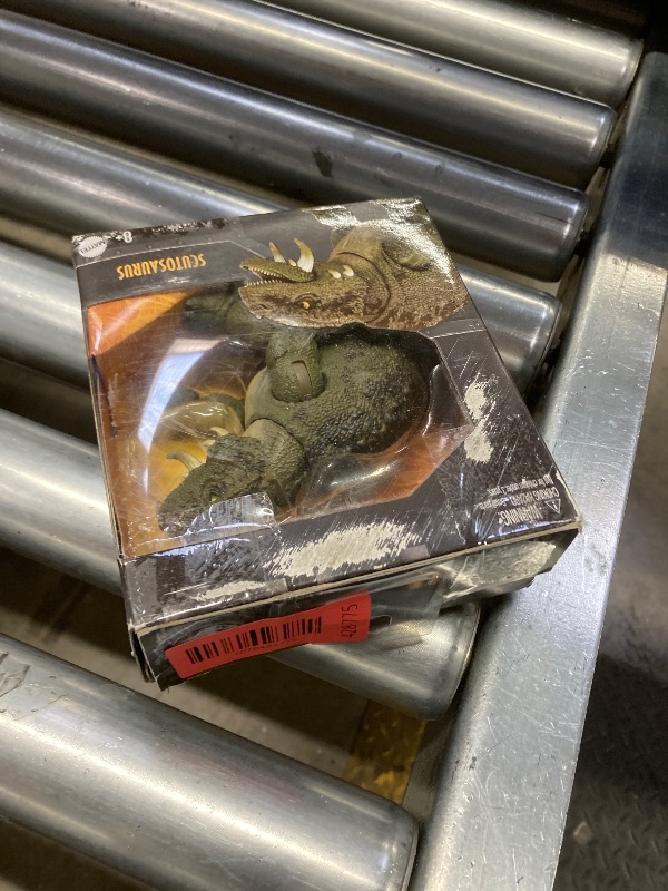 Photo 1 of ?Mattel Jurassic World Hammond Collection Dinosaur Action Figure Scutosaurus, Premium Design with Glass Eyes & 14 Points Articulation