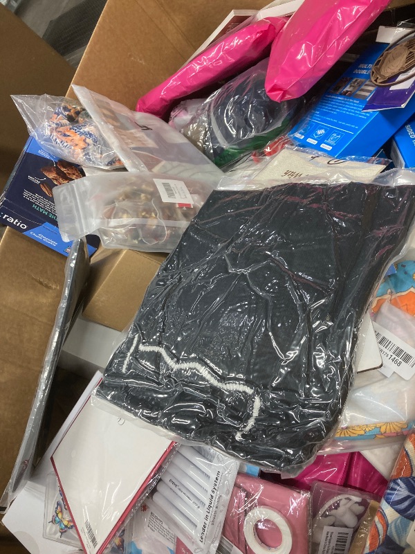 Photo 1 of 

Nellis Variety Box: Medium | See Notes for Details


