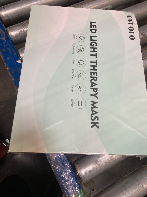 Photo 1 of * FACTORY SEALED** 7-Color LED Light Therapy Mask, Wireless Green Silicone Face Mask for Red Light Therapy, Infrared, Blue Light, and Skin Rejuvenation, Adjustable Brightness & Skin Treatment, Green