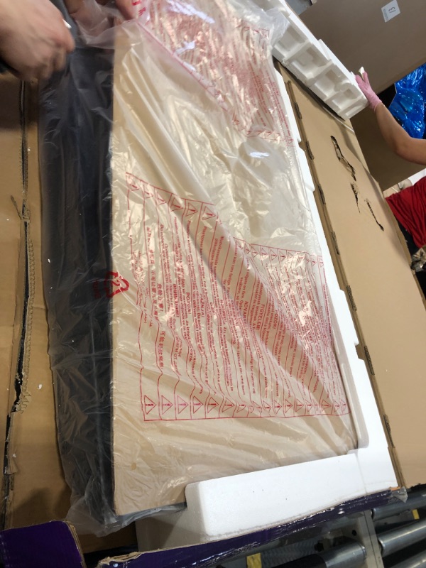 Photo 1 of **FINAL SALE, SEE NOTES**Roku Smart TV 2025 – 50-Inch Select Series, 4K HDR TV – RokuTV with Enhanced Voice Remote – Flat Screen LED Television with Wi-Fi for Streaming Live Local News, Sports, Family Entertainment