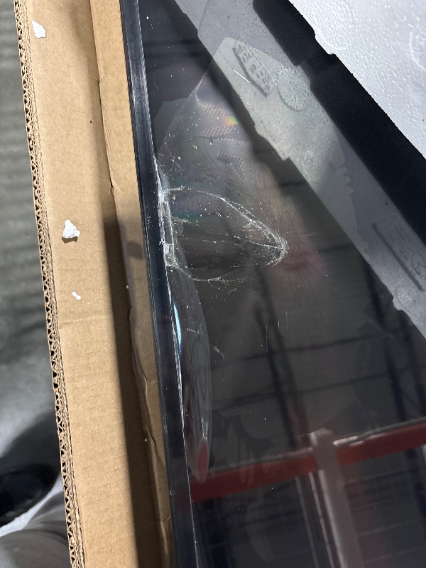 Photo 1 of *****DAMAGED, SUITABLE FOR SPARE PARTS / NO RETURN ******   Samsung 55-Inch Class QLED Q7F Series Samsung Vision AI Smart TV (2025 Model, 55Q7F) Quantum HDR, Object Tracking Sound Lite, Q4 AI Gen1 Processor, 4K upscaling, Gaming Hub, Alexa Built-in