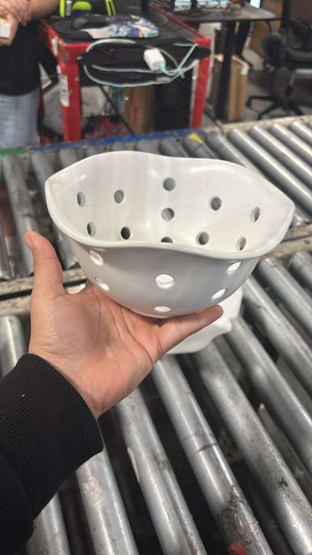 View 3 of ***1PCS*** Gomakren Fruit Basket  Ceramic Fruit Bowl Berry Basket with Holes, 7.6 Inch Fruit Containers Colander for Fridge - Farmhouse Kitchen Decor, Cream White