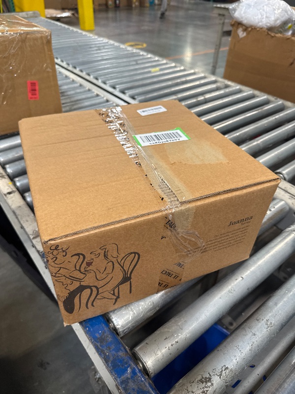 Photo 1 of ** SOLD AS IS NO RETURN/REFUNDS**
LE TAUCI Ceramic Plant Pots, 6 Inch Flower Pot with Drainage Hole & Saucer, Embossed Planter Pots for Indoor Plant Succulent, Orchid, Cactus, Home Decor - Set of 4, Arctic White