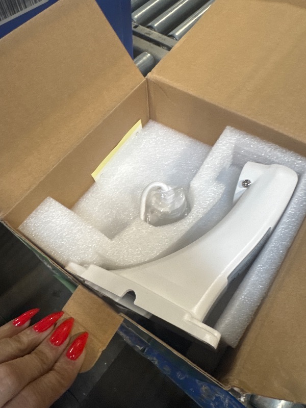 Photo 1 of ** SOLD AS IS NO RETURN/REFUNDS**
SV3C 36X Zoom PTZ POE Camera Outdoor, Auto Tracking 4K ONVIF IP Wired Camera, Person Vehicle Motion Detection, Floodlight Color Night Vision, Two Way Audio, Camhipro, Preset, BlueIris, 24/7 Recording