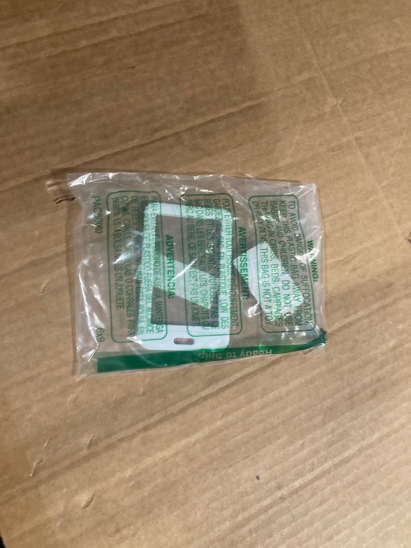 Photo 1 of 1 Pcs ID Badge Holder with Double-Sided Windows Vertical Hard Plastic Case White Card Protector Pouch for Office School ID Credit Cards Proximity Key Cards Driver’s Licenses and Passes