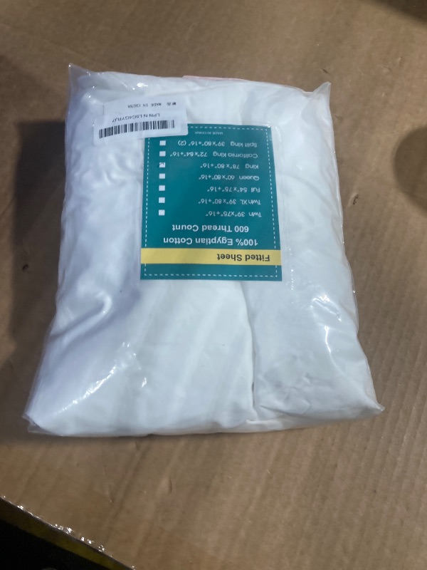 Photo 1 of 100% Egyptian Cotton Fitted Sheet King Size Only, 600 Thread Count, 8"-16" Deep Pocket Sateen Weave Bottom Sheet, Soft Breathable Hotel Quality, Foot Side Indicator (King, White)