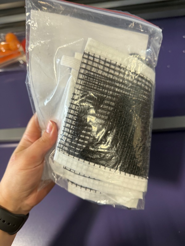 Photo 1 of ******SIMILAR ITEM****** Mid-Size Table Tennis Table, Foldable & Portable Professional Ping Pong Table for Indoor & Outdoor Games with Net, 2 Table Tennis Paddles and 3 Balls,Easy to Assemble (Blue, 8FT)