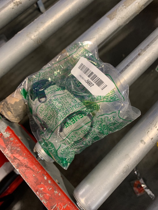 Photo 1 of *****BAGS NOT INCLUDED****
FURHAB Glow Dog Poop Bag Holder for Leash Doggie Waste Bag Dispenser Puppy Potty Carrier Small Doggy Zipper Pouch with Carabiner Clip 1680D Nylon Oxford, Silver