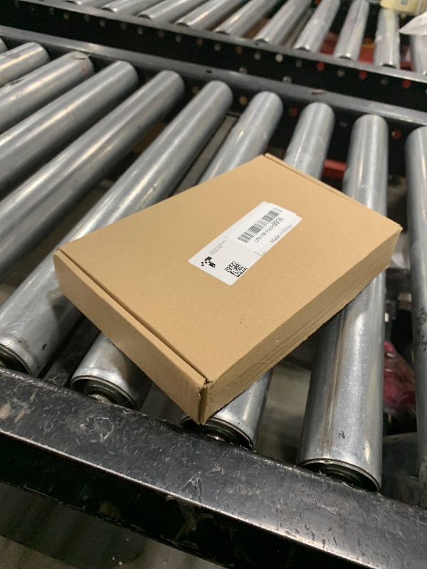 Photo 1 of 100mm/3.94in Length Downstem Glass Tube with 6 Cleaning Brushes, 14mm ID Crystal Clear Borosilicate Glass Tube for Lab