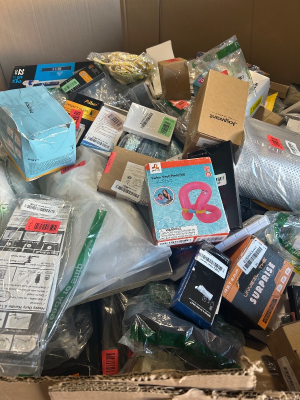 Photo 1 of Nellis Variety Box: Pallet

