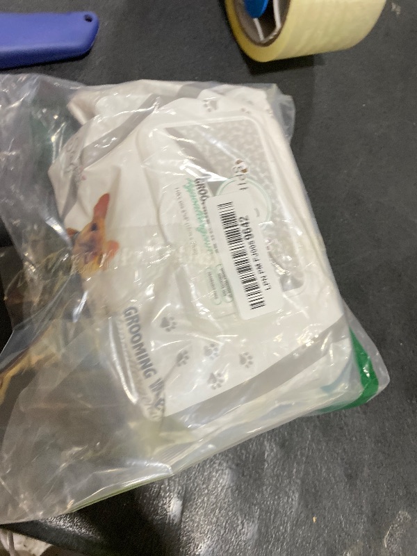 Photo 1 of 110 Pack Pet Grooming Wipes - Large & Extra-Large Sizes - Lavender, Aloe, & Unscented Variations - Hypoallergenic & Extra Durable - Perfect for Dogs & Cats, 6"x8"