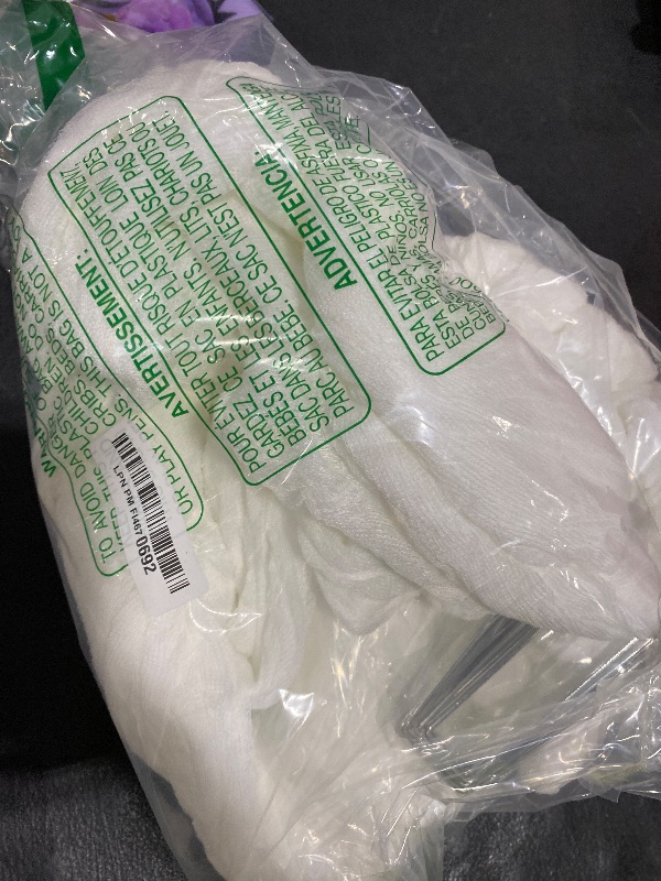 Photo 1 of 1000 Sqft?After Streched with Holes?Uncut Giant DIY Spider Web Halloween Decorations Outdoor with 10 Ground Nails Stretchy Beef Cloth Netting Cut-Your-Own Flexible Elastic for Yard Party Decor