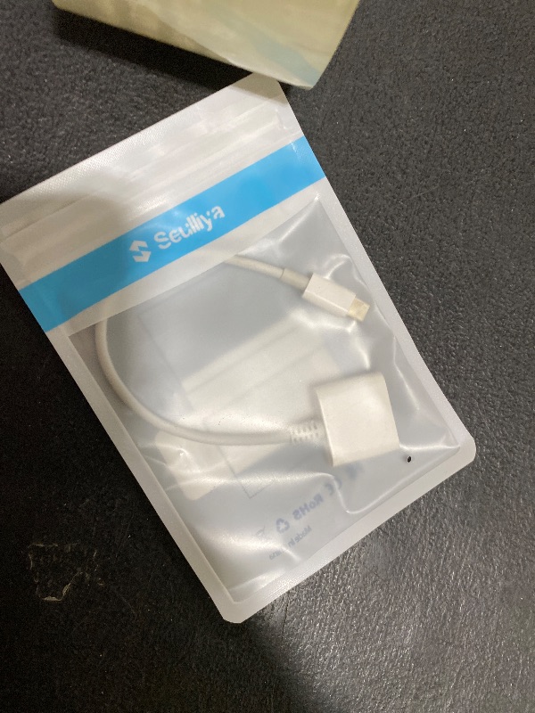 Photo 1 of (Apple MFi Certified) iPhone AUX Cord,Lightning to 1/8 Inch Audio Cable,3.3ft, Headphone Jack Adapter Male Aux Stereo Audio Cable Compatible for iPhone 14/13/12/11/XR/X/8/7 (White)