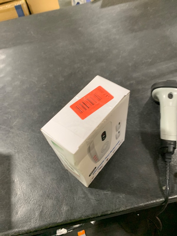 Photo 1 of 2025 Upgraded Ultrasonic Pest Repellent Indoor Insect Repeller, Pest Control, Repellent Roach, Mouse, Bugs, Mosquito, Mice, Spider, Ant, Rodent Repellent Ultrasonic Plug in, 3 Mode Switching, 6 Packs