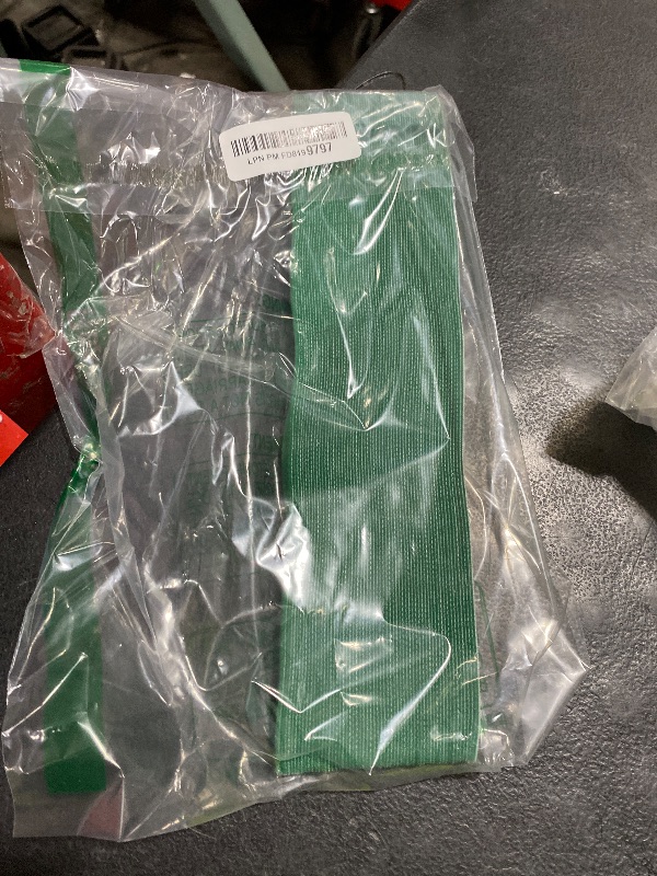 Photo 1 of 60 Pcs Christmas Garland Ties - 12" Adjustable Holiday Garland Ties - Reusable Nylon Garden Plant Cable Straps for Christmas Tree Wreath Stairways Railings Decoration (Green)