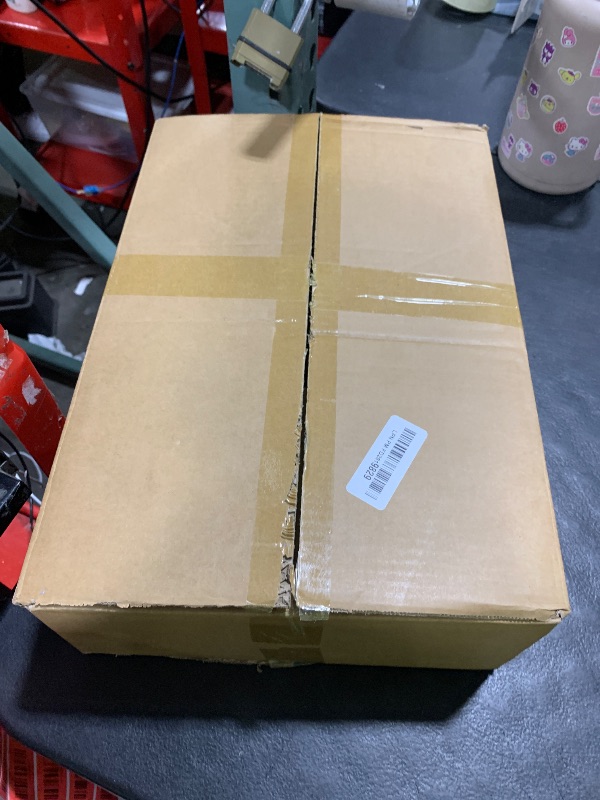 Photo 1 of 24PCS 4.7 inch Small Plastic Vases Base para Blores Baturales Transparent Short Cylinder Flower Bud vases Bulk centerpieces for Tables for Parties, Weddings & Home