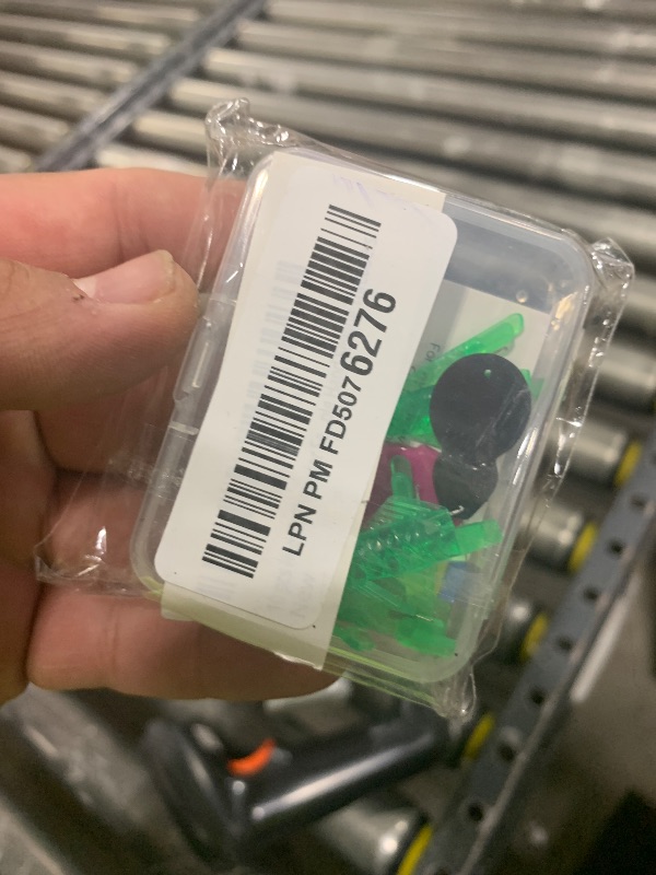 Photo 1 of 10 pcs Needle Threader Set: Fish Type for Sewing Machines (Compatible Only with Side-Threading Machine Needles) & Simple Hand Sewing Threaders