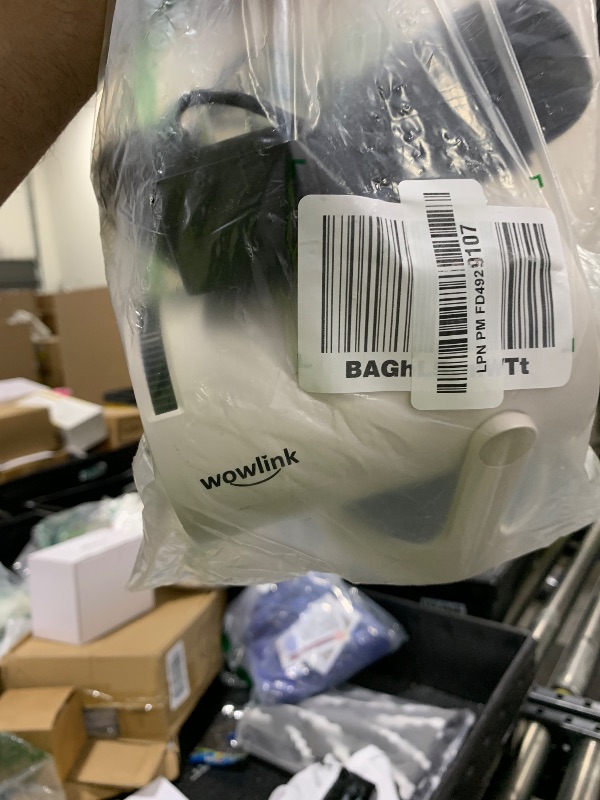 Photo 1 of [Built-in Apps & 2025 Upgraded] Mini Projector with WiFi 6 and Bluetooth 5.4 Support 4K 1080P Auto Keystone 180° Rotatable Projector Portable Compatibile with HDMI/TV Stick/Memory Stick/Laptop, White