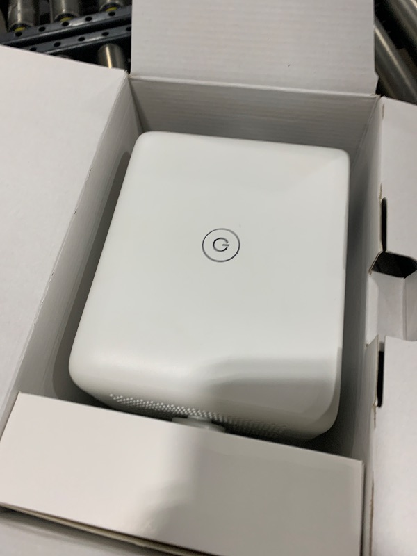 Photo 1 of [Auto Focus & Netflix Licensed]Smart Projector with Wifi and Bluetooth, Mini Projector 4K Support 400ANSI, Built-in Android 13, Upgraded Auto Keystone Portable Proyector for HomeTheater/Outdoor