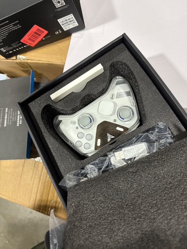 FLYDIGI Apex 5 Wireless PC Controller, Forceflex Joystick 2.0 ...