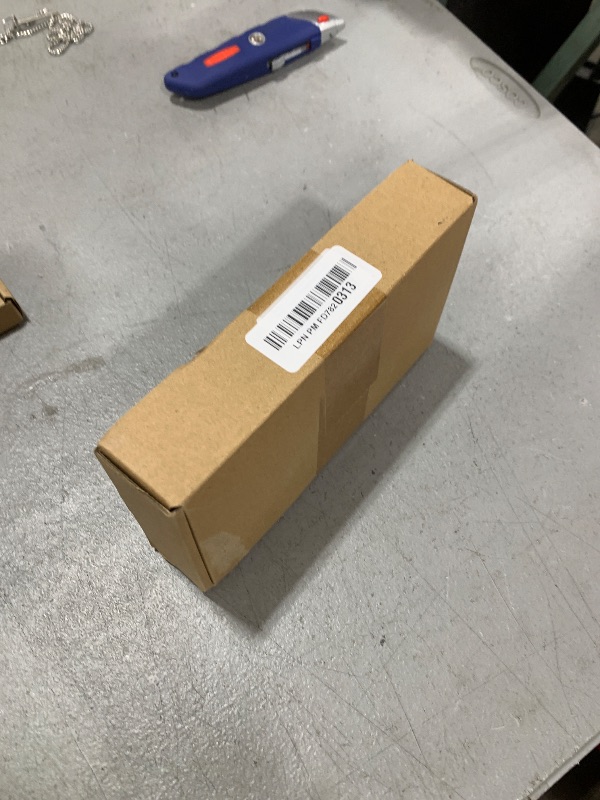 Photo 1 of 10pcs E-Simpo 4Pin Gx24q CFL to E26/E27 Lamp Base Socket Adapter Converter.Need Rewire to Bypass Ballast to Avoid Burnt Smell Flick. (10-Pack)