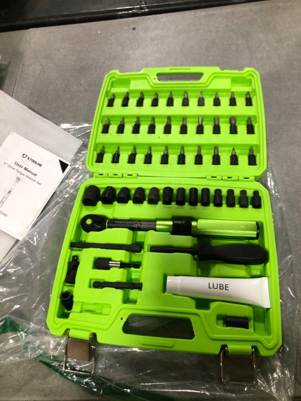 Photo 1 of 1/4 Torque Wrench, 52Pcs Dual-Range?10-230 in.lb/1-26 Nm?±3% Precision Inch Pound Torque Wrench 1/4 Drive, 72 Tooth Dual-Direction Bike Wrench Set for MTB, E-Bike, Moto Maintenance