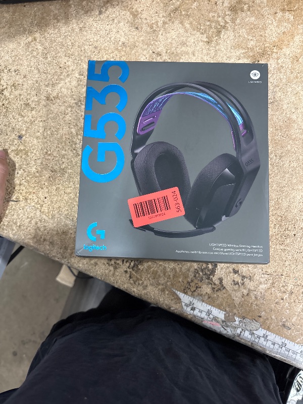 Photo 1 of (used) Logitech G535 Lightspeed Wireless Gaming Headset - Lightweight on-Ear Headphones, flip to Mute mic, Stereo, USB Rechargeable - Black