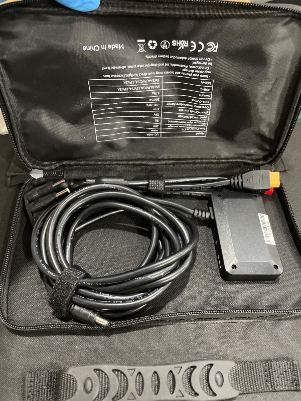 Photo 1 of ***POSSIBLY FOR PARTS/ DOESN'T FUNCTION AT FULL AMP CHARGE***  Extremely Lightweight and Compact Foldable Ecosonique 100W Portable Solar Panels Charger for Camping Power Station, Solar Generators, Cell Phones with USB QC3.0, Type-C PD3.0, Anderson and XT6