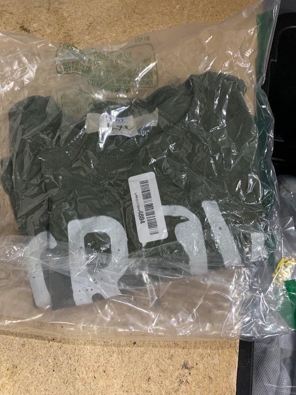 Photo 1 of * dark green olive color* Crow Whisperer Raven Crow Whisper Raven Bird Raven T-Shirt 2XL GREEN